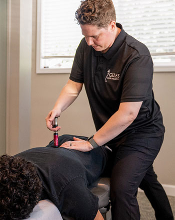 Dr. Holly Schonberger, DC provides auto accident injury care in Napa